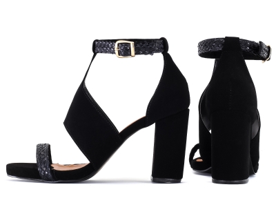 Sand�lia Feminina Torricella