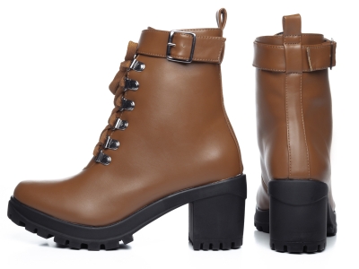 Bota Cano Curto Feminina Torricella