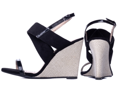 Sand�lia Anabela Feminina Torricella