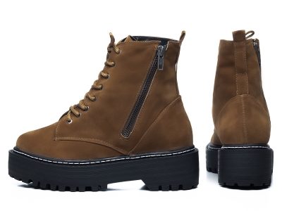 Bota Cano Curto Torricella