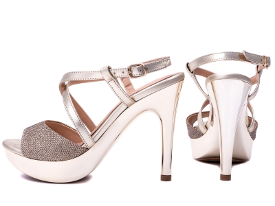 Sand�lia Meia Pata Torricella