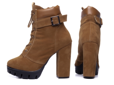 Bota Cano Curto Feminina Torricella