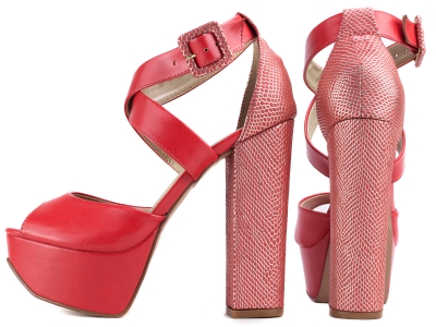 Sand�lia Meia Pata Torricella