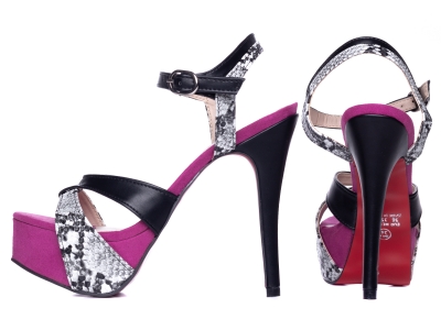 Sand�lia Meia Pata Torricella